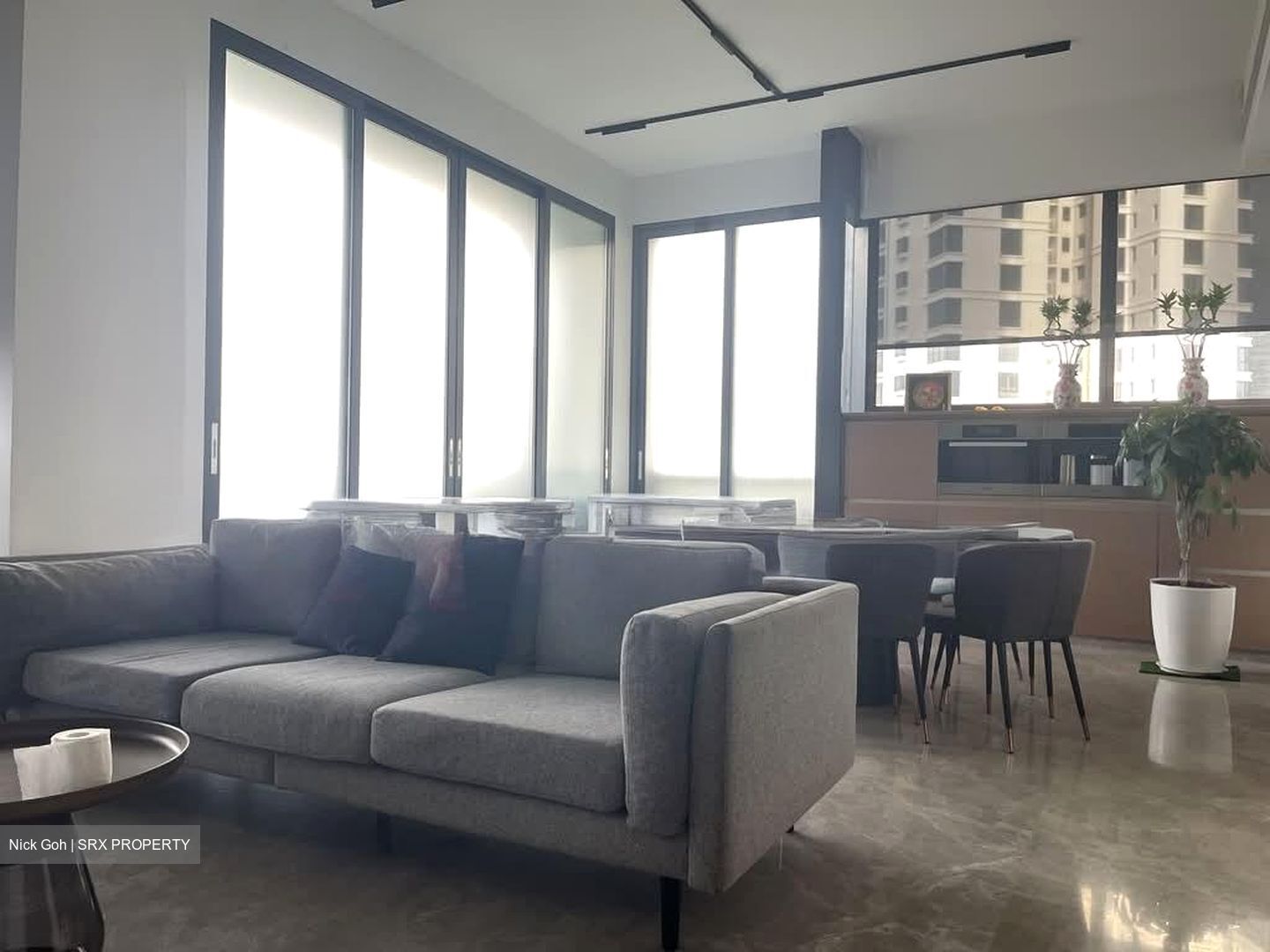 Nouvel 18 (D10), Condominium #544444291